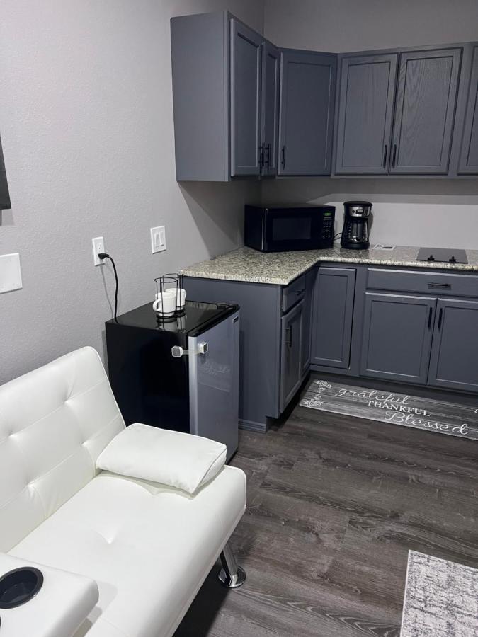 The Palm Suite Lehigh Acres Esterno foto