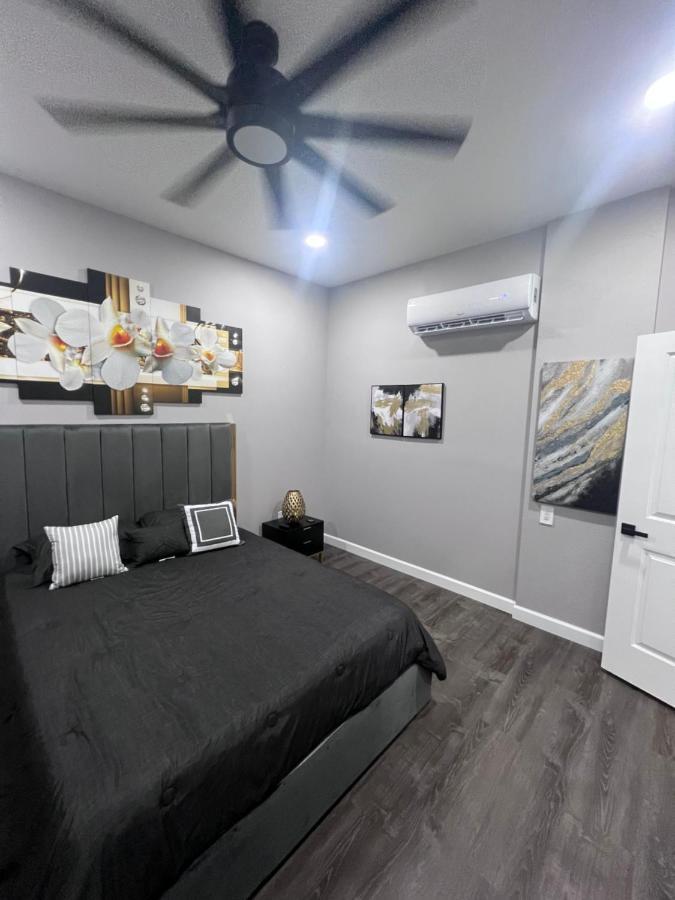 The Palm Suite Lehigh Acres Esterno foto